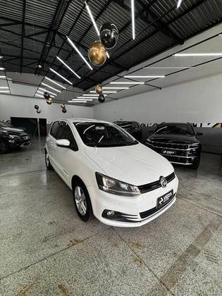VOLKSWAGEN FOX 1.0 MI COMFORTLINE 8V FLEX 4P MANUAL VOLKSWAGEN FOX 1.0 MI COMFORTLINE 8V FLEX 4P MANUAL